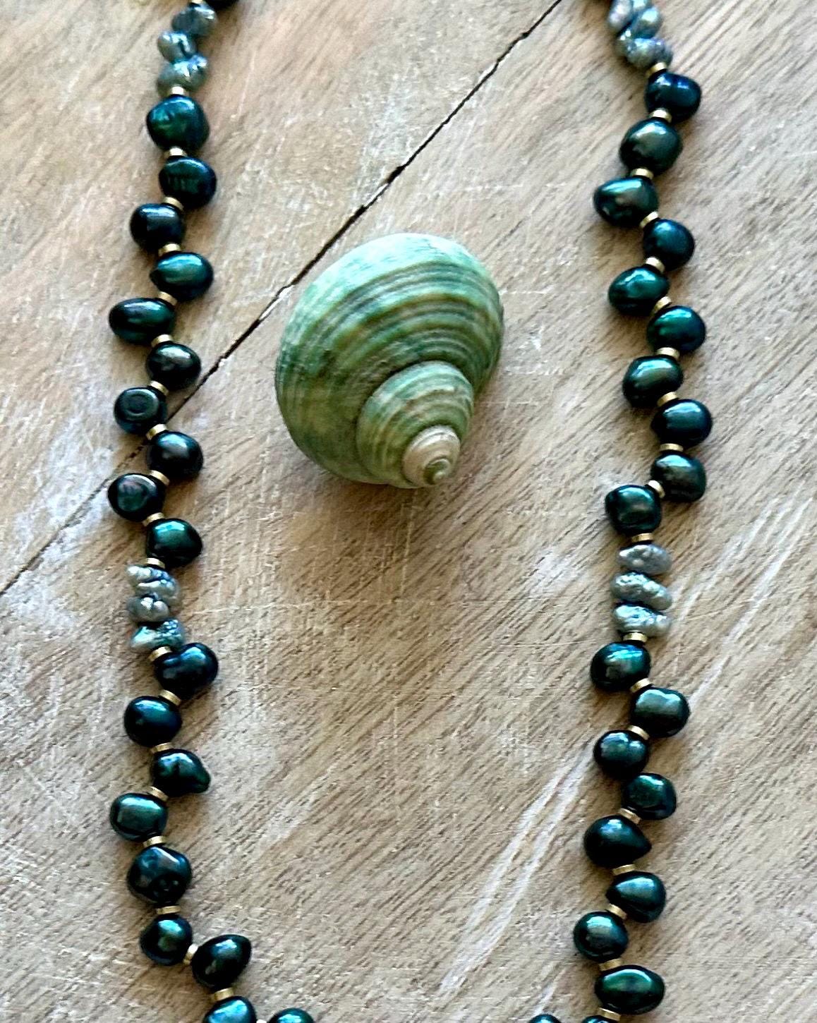 Green Pearl Abalone Shell Pendant Necklace