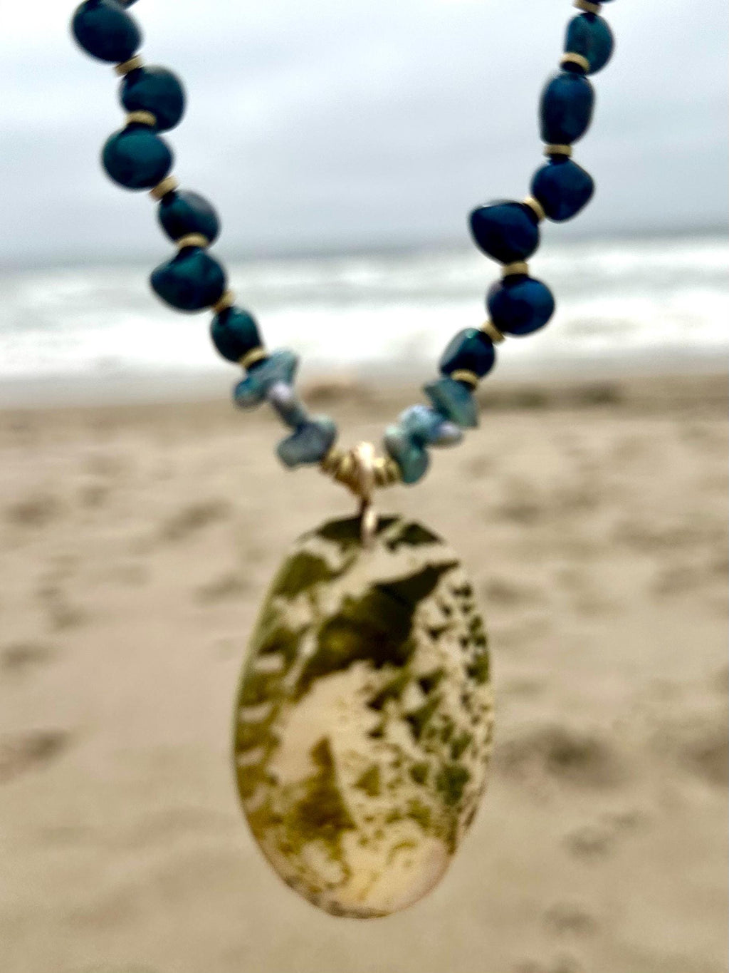 Green Pearl Abalone Shell Pendant Necklace
