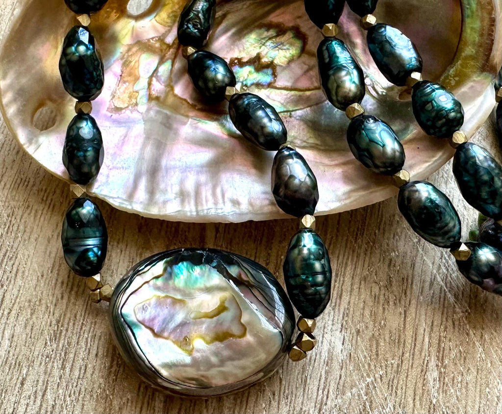 Magical Pearl Necklace with Abalone Pendant