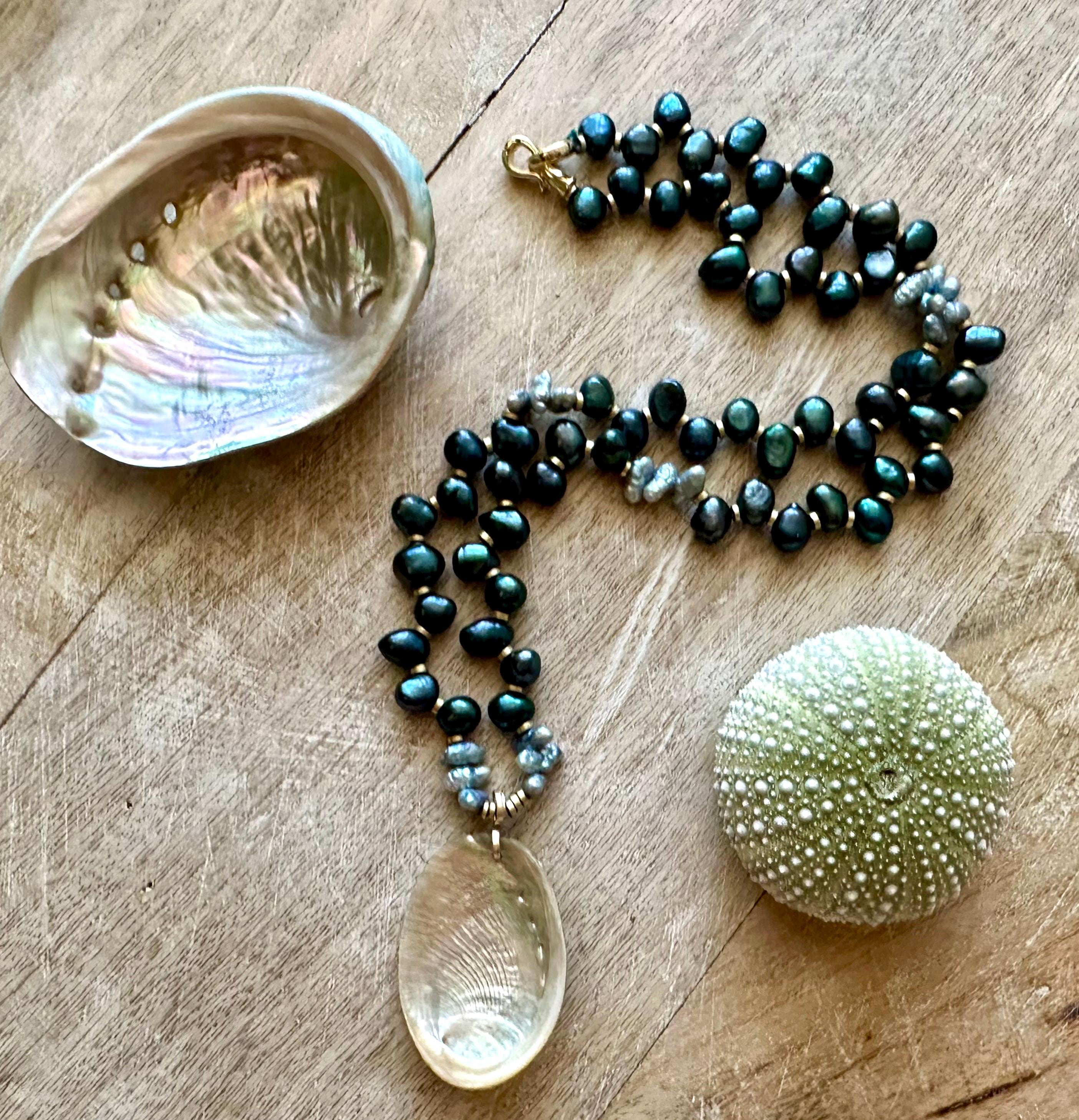 Green Pearl Abalone Shell Pendant Necklace